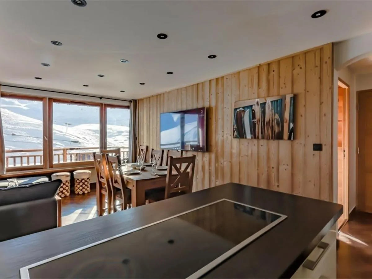 Val Thorens: Superbe Appart 8 Pers, Proche Pistes Et Commerces - Fr-1-637-31 Val Thorens
