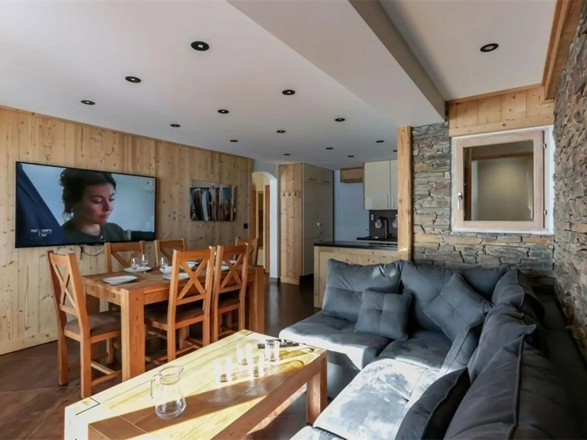 Val Thorens: Superbe Appart 8 Pers, Proche Pistes Et Commerces - Fr-1-637-31 0*, Val Thorens
