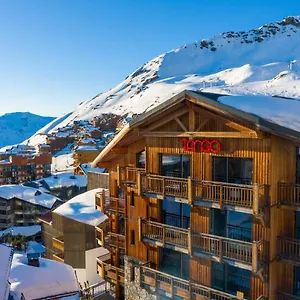 Langley Tango Hotell